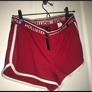 Hollister Shorts (NEW)